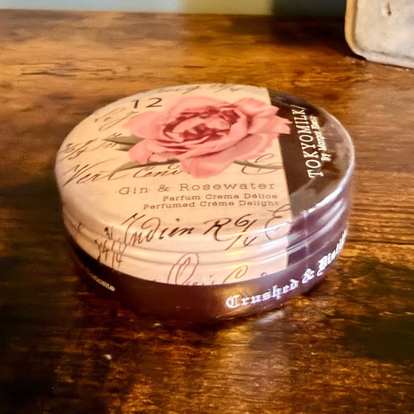 TokyoMilk | Gin & Rosewater Perfumed Crème No. 12 - Picture 2 of 3